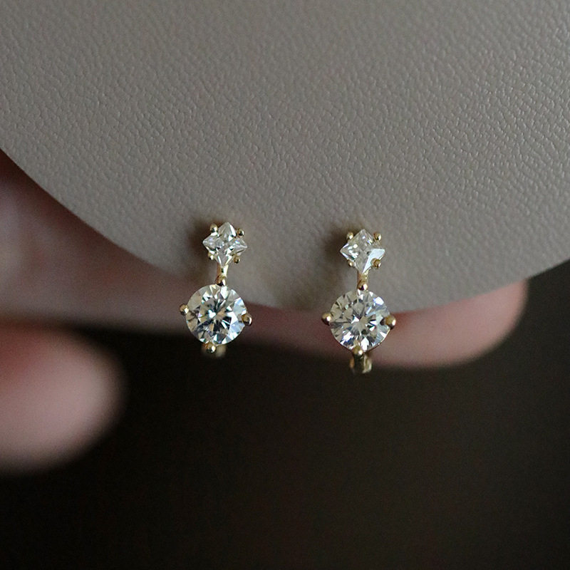 9K gold double diamond ear hoops of different sizes