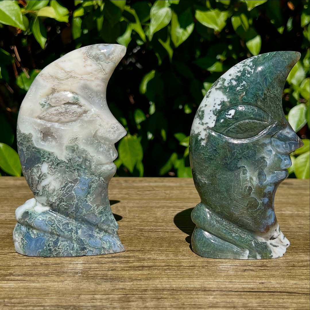 Sacred Light Pyramid — Crystal Chip Orgonite Energy Tower