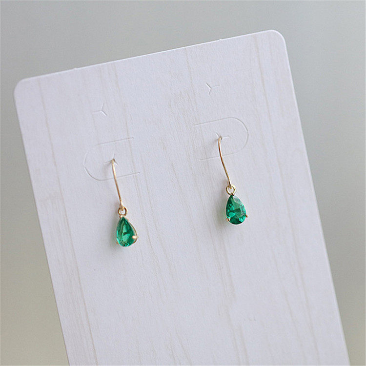 9K Gold Vintage Emerald Drop earrings