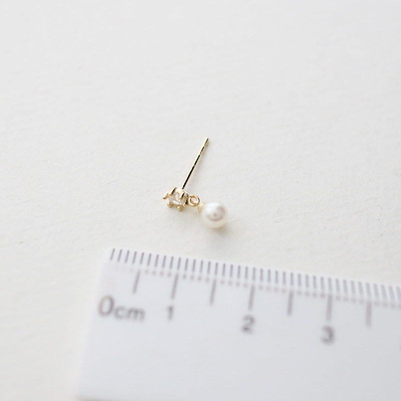 9K gold small diamond pearl stud earrings