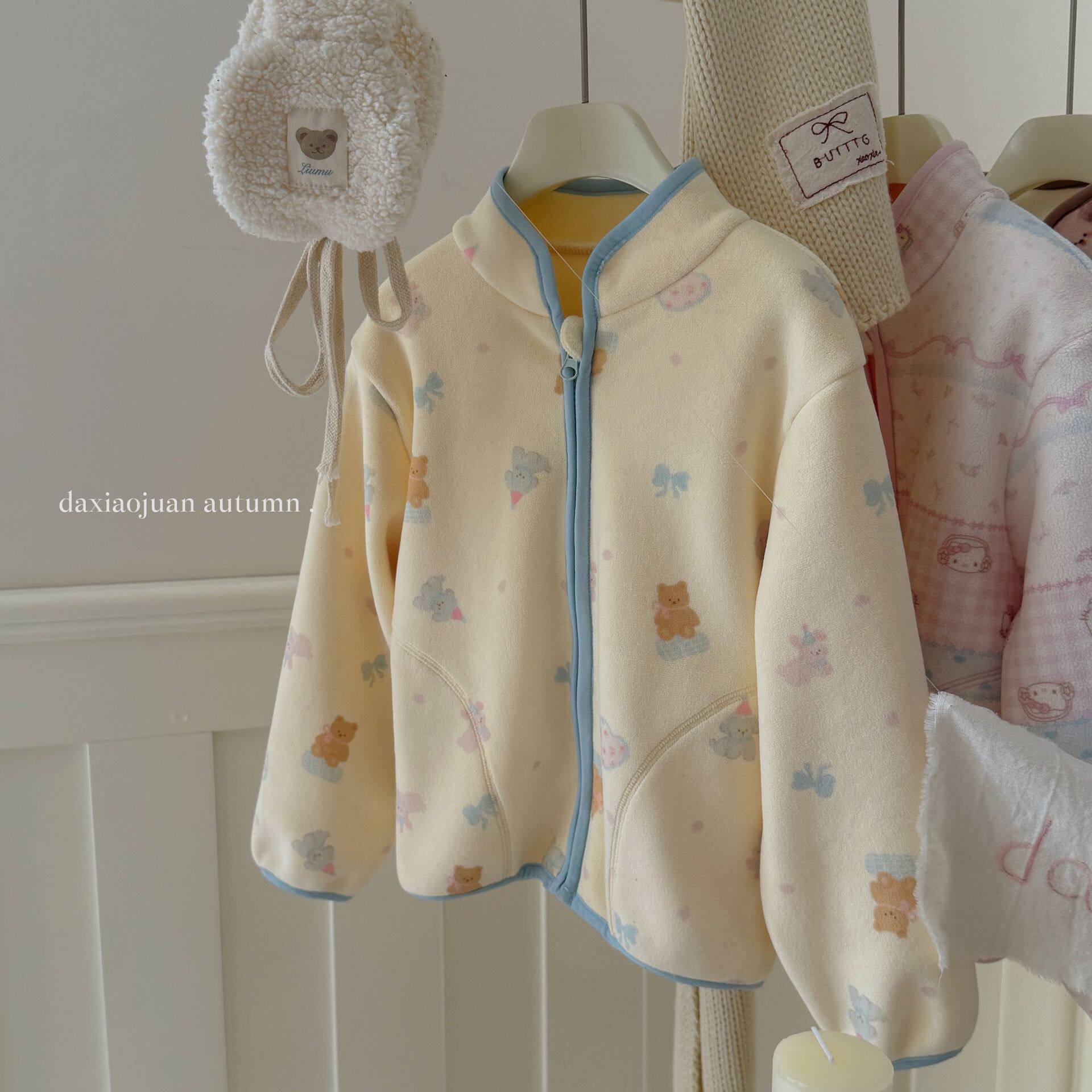 大小卷24秋冬儿童满印卡通奥丽绒韩版拉链立领外套时髦男女童保暖