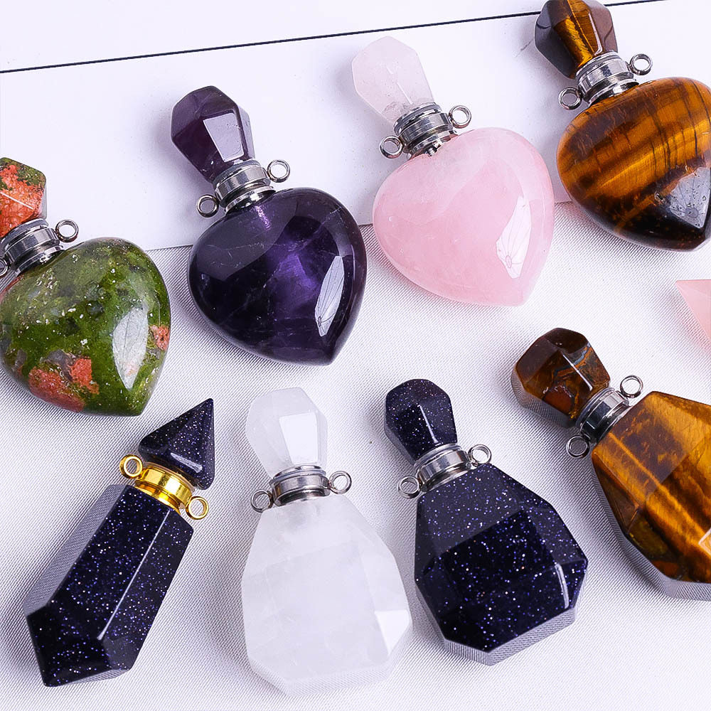 Shadow Blade — Obsidian Crystal Dagger