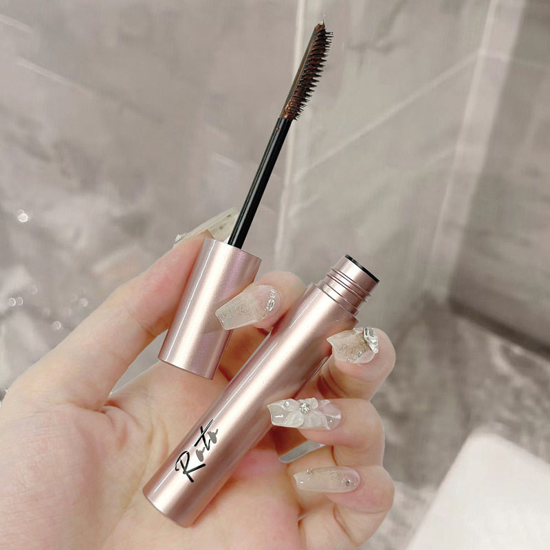 彩妆POTO小太阳睫毛膏纤长卷翘根根分明自然持久定型防水不易晕染