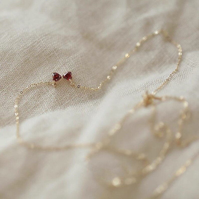 14K gold bow necklace