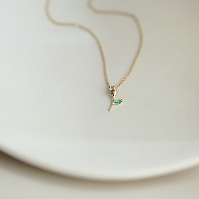 9K gold tulip pendant