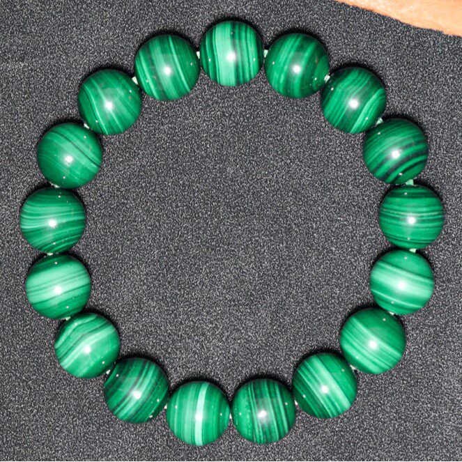 Nature's Art — Raw Malachite Bracelet