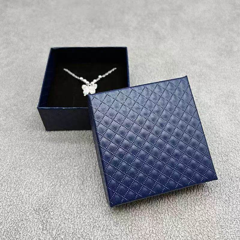 Nature's Art — Raw Crystal Bracelet