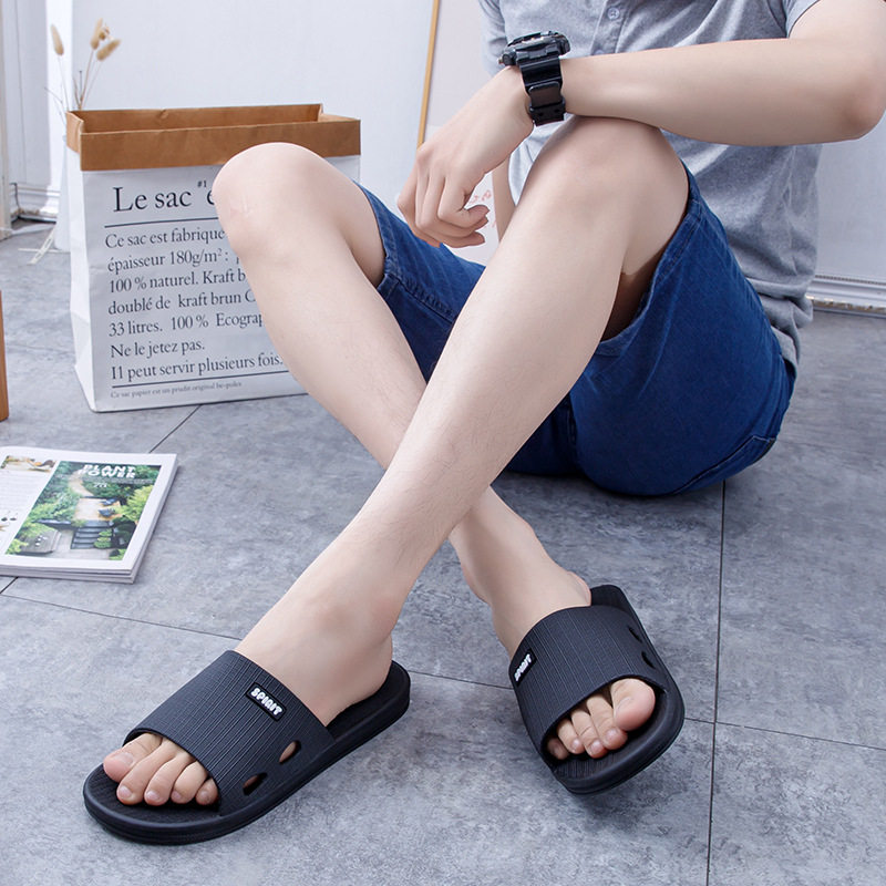 居家休闲舒适平跟塑料凉拖鞋 四季通用户外个性简约舒适PVC一字拖