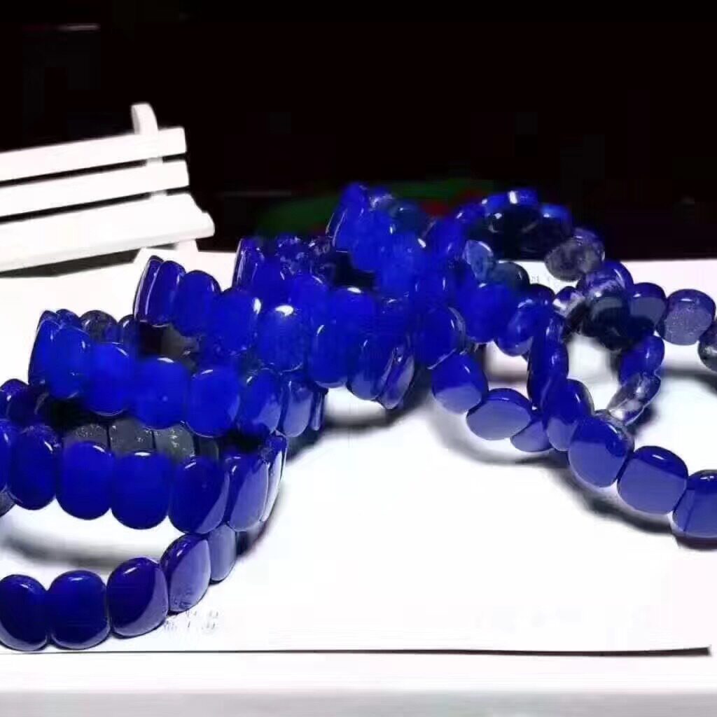 Nature's Art — Raw Lapis Lazuli Gemstone