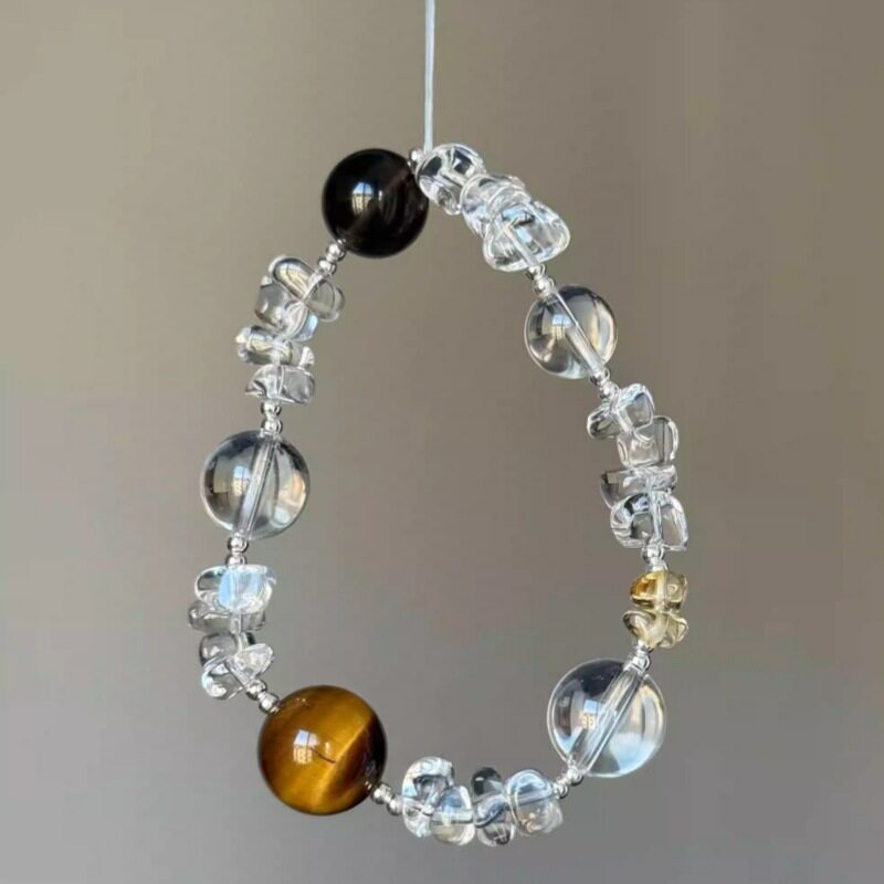 Nature's Art — Raw Clear Quartz Bracelet