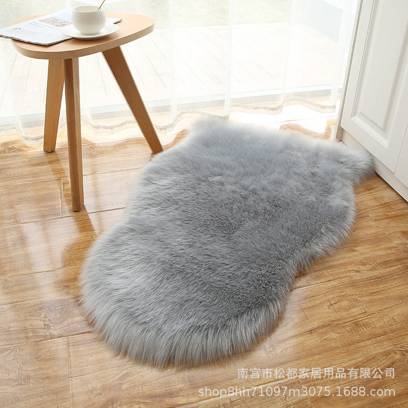 仿羊毛地毯不规则加厚装饰地垫茶几长毛绒客厅坐垫椅子垫毯跨境