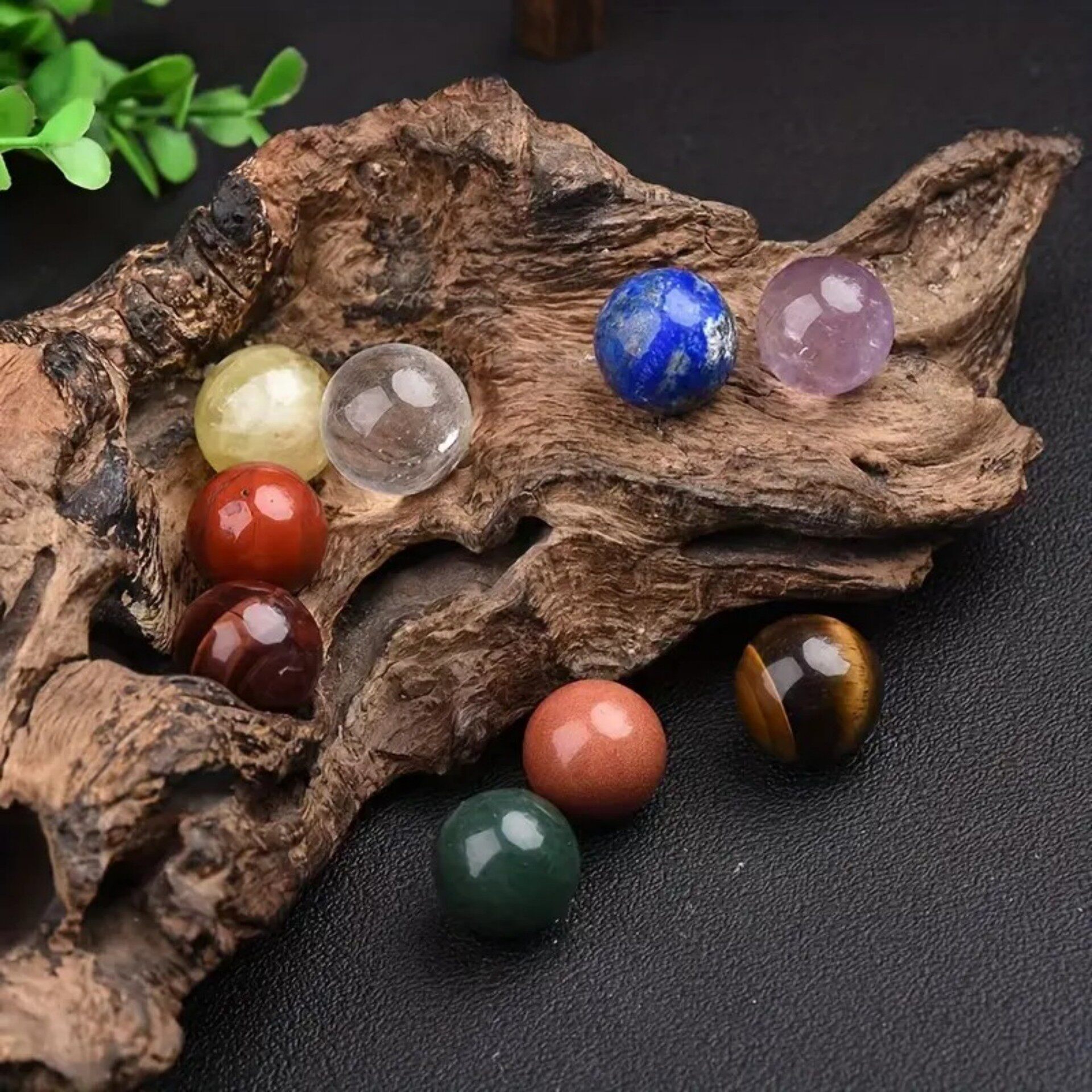 Crystal Buddy — Kawaii Crystal Desk Pet Figurine