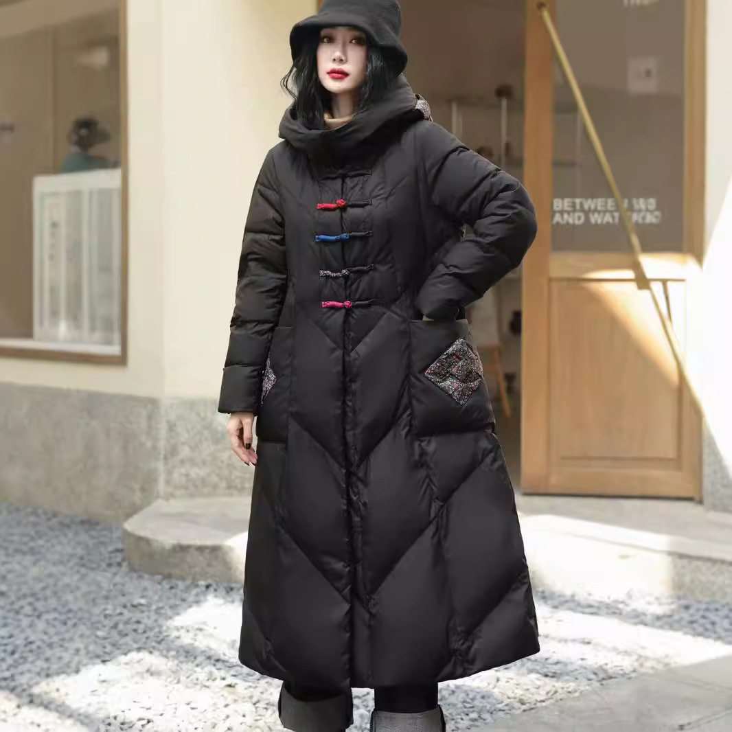 中国风加长款连帽羽绒服女2024冬季新款复古盘扣厚保暖羽绒外套女