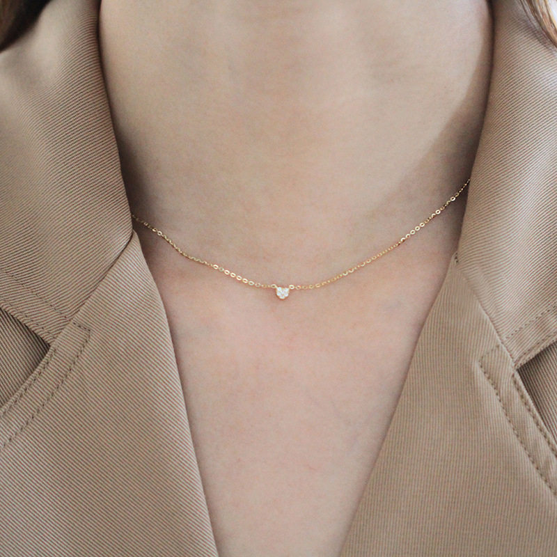14K gold mini heart-shaped necklace
