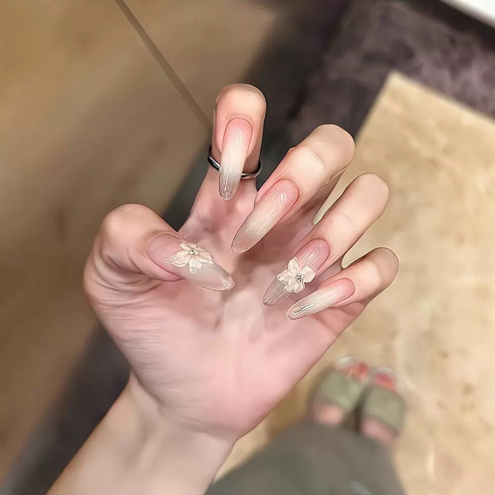 【凌洛原创】高级纯欲氛围感立体冰花显白美甲纯手工穿戴甲可拆卸