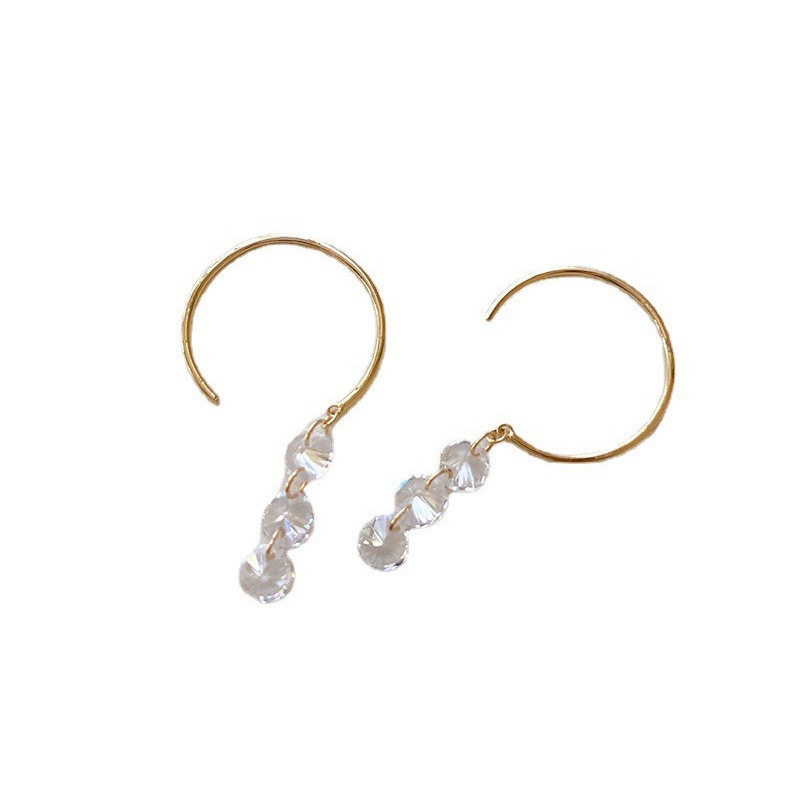 9K gold Three round diamond earrings
