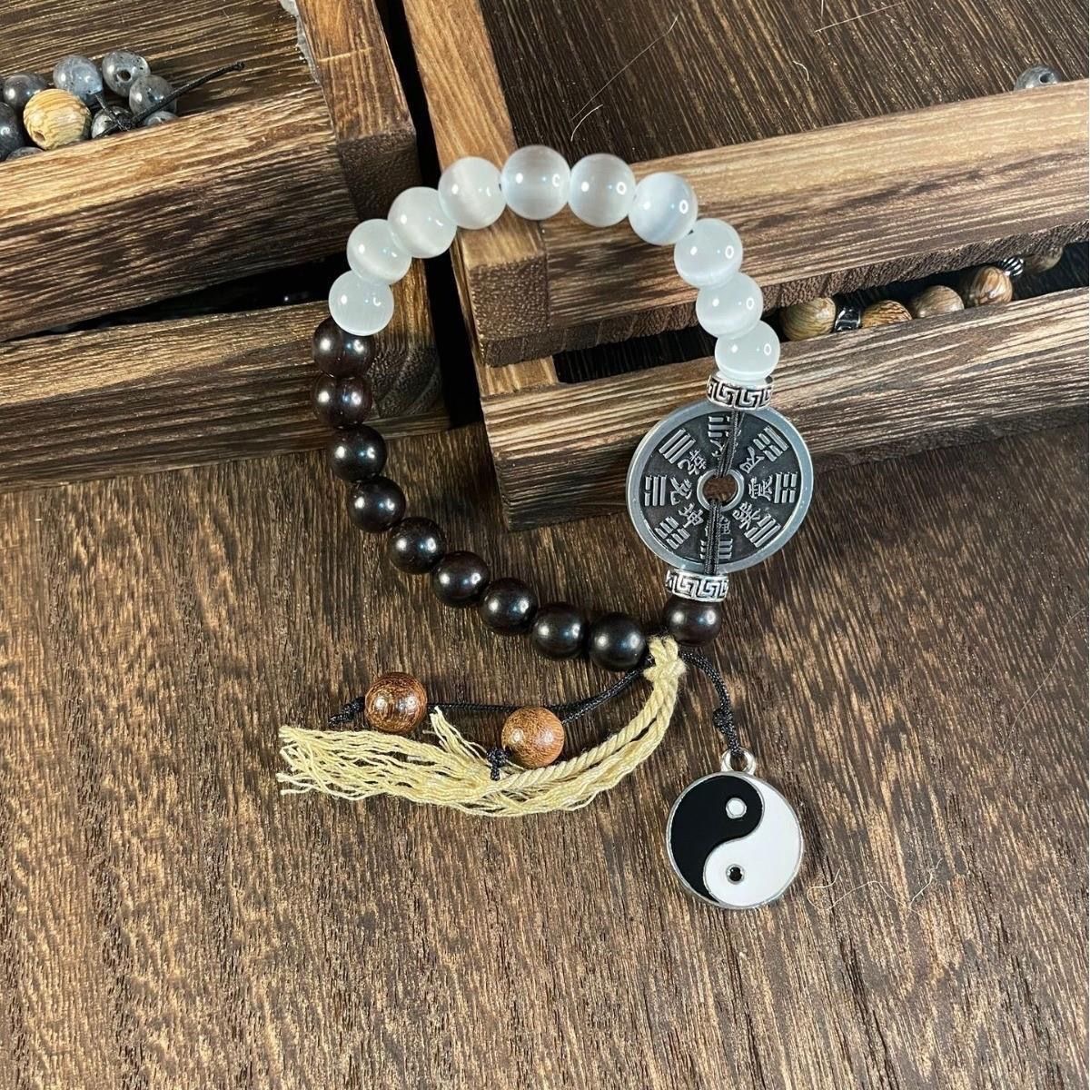 Tai Chi Mountain Spirit Coin Bracelet, Taoist Energy for Warding Off Evil and Bringing Luck, Natural Jade Stone Bracelet.