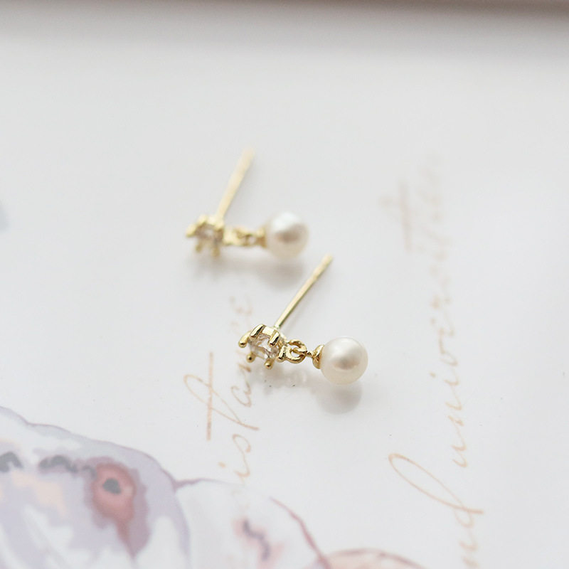 9K gold small diamond pearl stud earrings