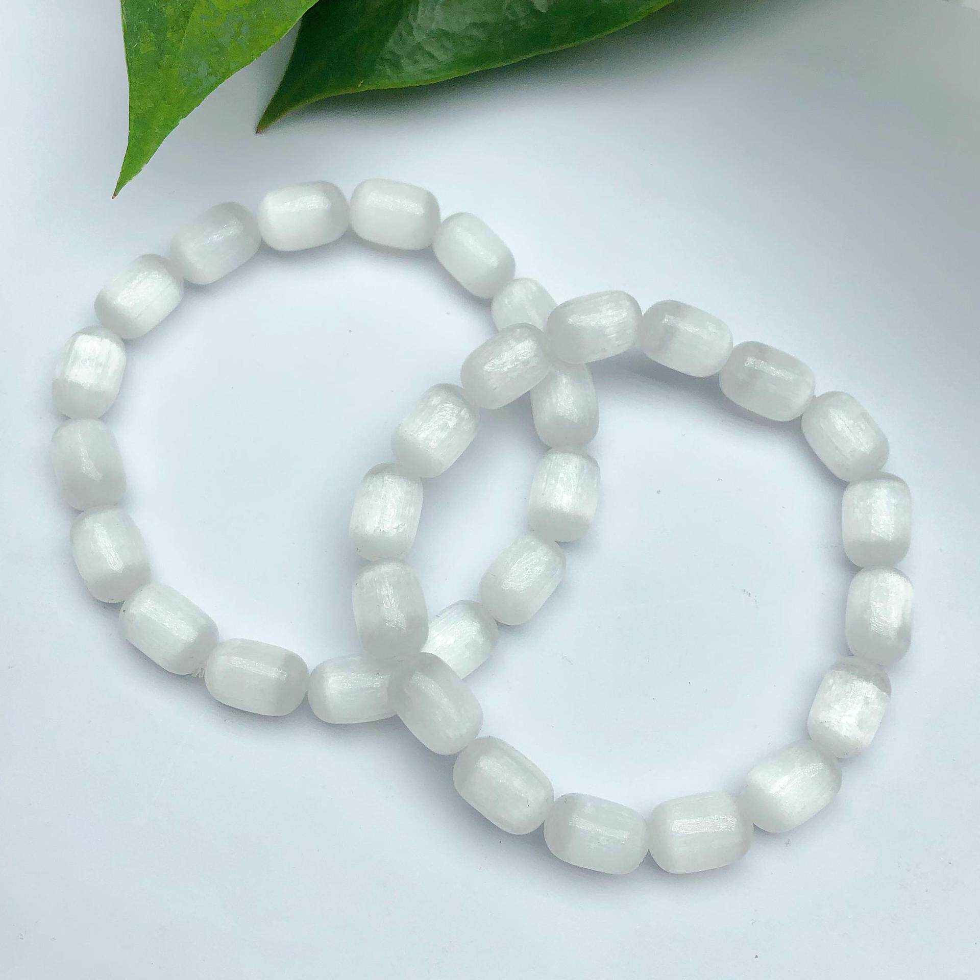 Single-Strand Cat's Eye Crystal Bracelet