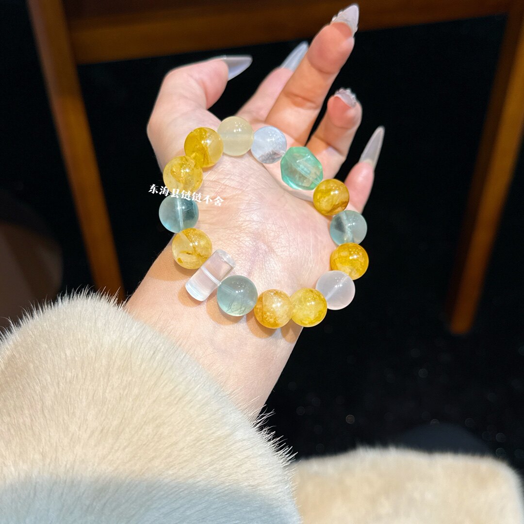 Nature's Art — Raw Clear Quartz Bracelet