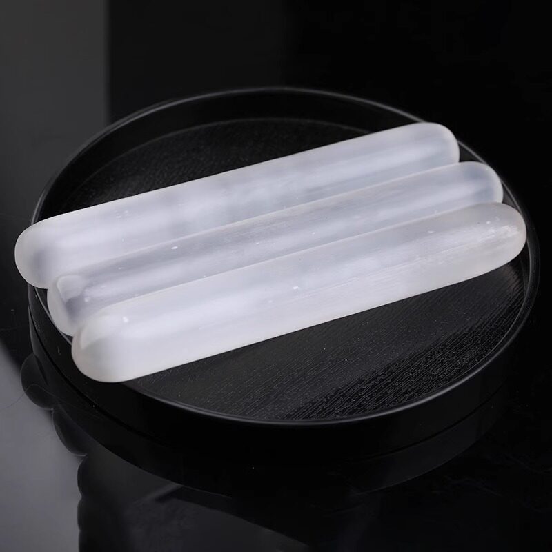 Earth's Treasure — Natural Selenite Tower