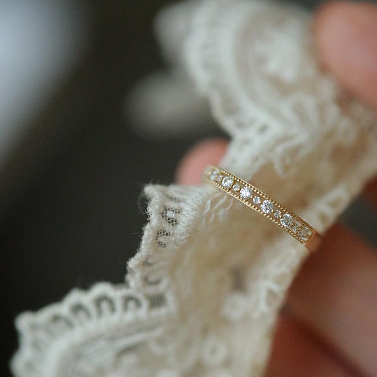 14K gold Heavy vintage lace ring