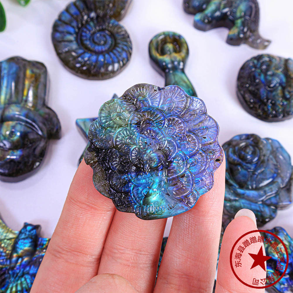 Crystal Blade — Natural Crystal Carved Dagger