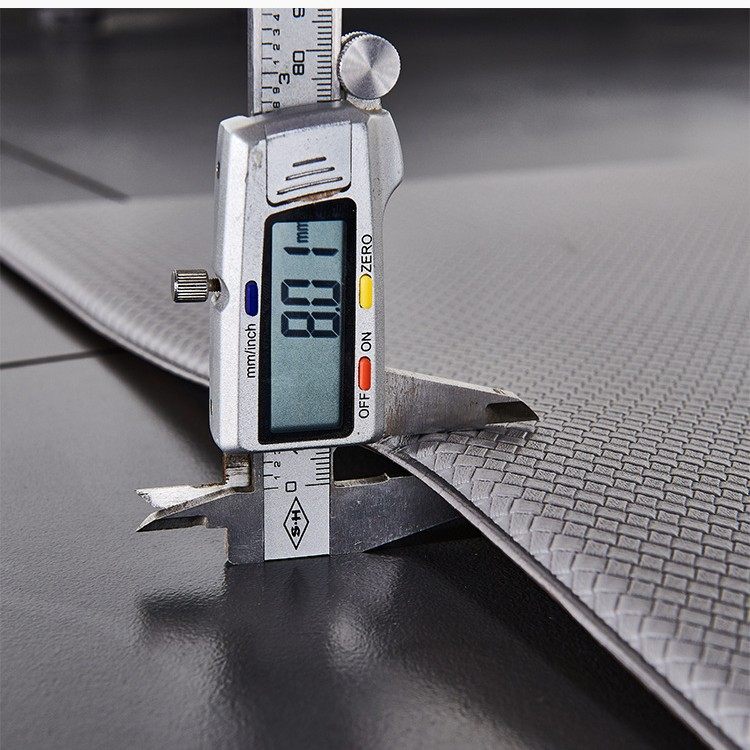 轻奢高级感北欧风客厅防滑耐脏地垫家用加厚可擦厨房防油脚垫地毯