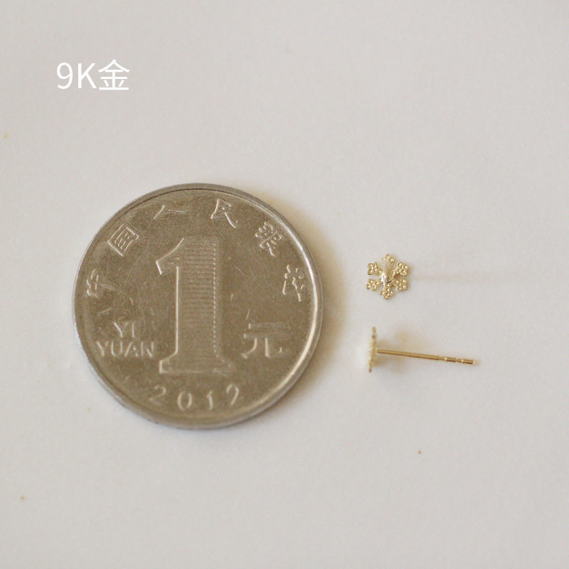 9K金 刻面小雪花耳钉