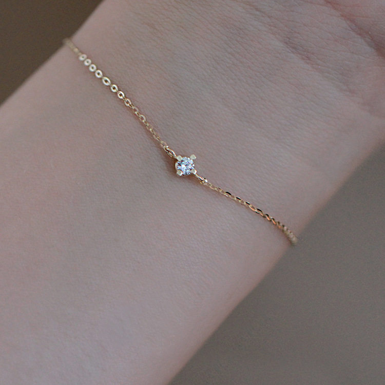 14K gold classic single diamond bracelet