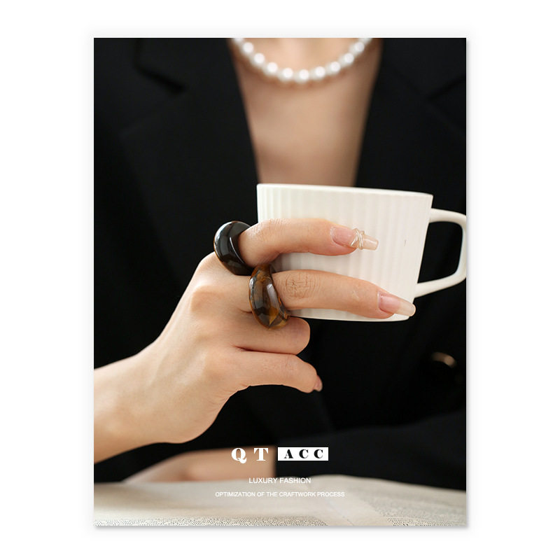 Vintage Minimalist Tiger's Eye Ring