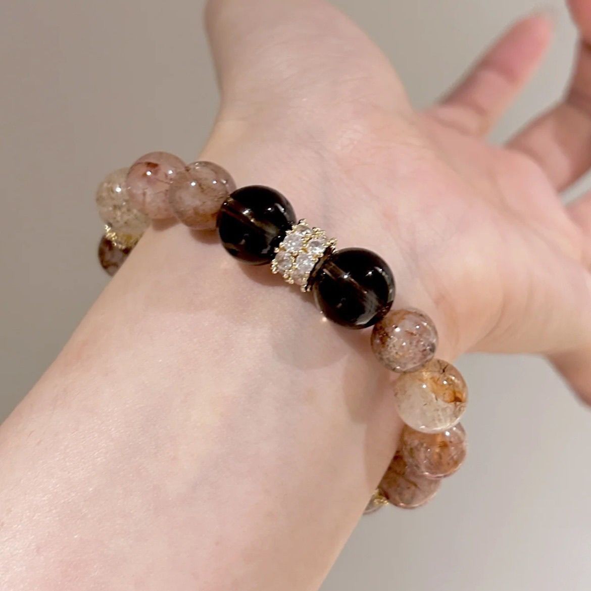 Natural Crystal Smoky Quartz Bracelet | Unisex Wellness Jewelry for Wealth Attraction and Evil Repellence with Energy Boosting
