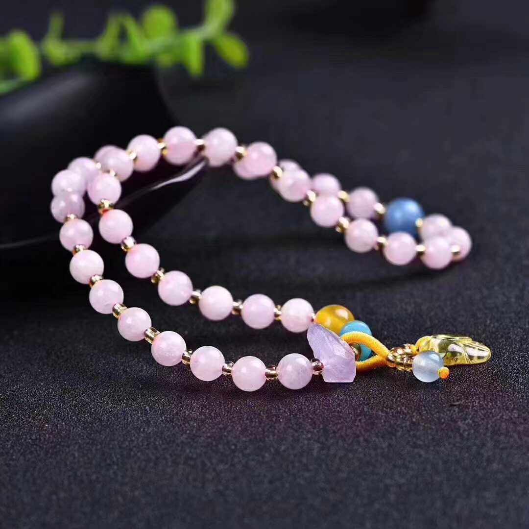 Nature's Art — Raw Rose Quartz Bracelet