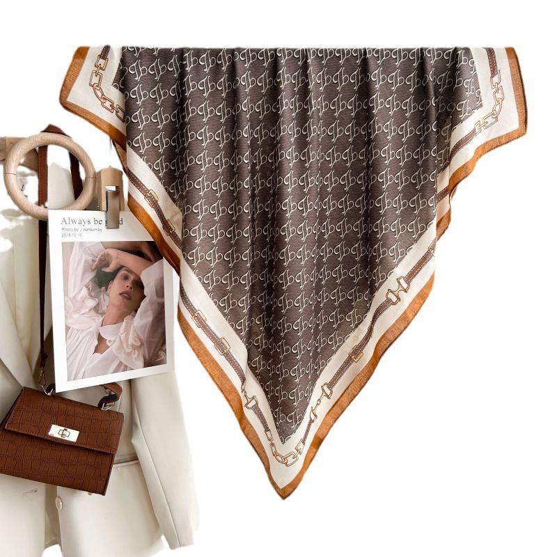 秋冬仿羊绒质感人字纹90大方巾保暖装饰网红披肩链条印花时尚围巾