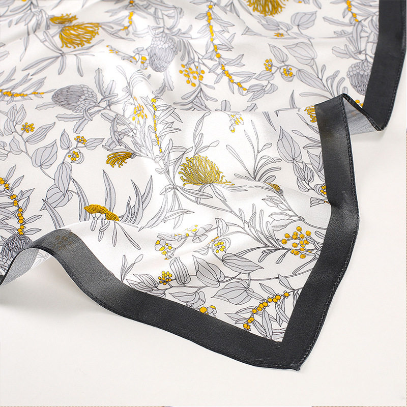 桑蚕丝丝巾批发女真丝小方巾53领巾时尚装饰头巾包发带薄款防晒