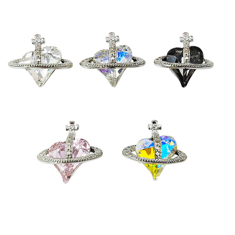 网红西太后歪心美甲饰品批发日系轻奢爆闪K9爱心尖底钻星球美甲钻