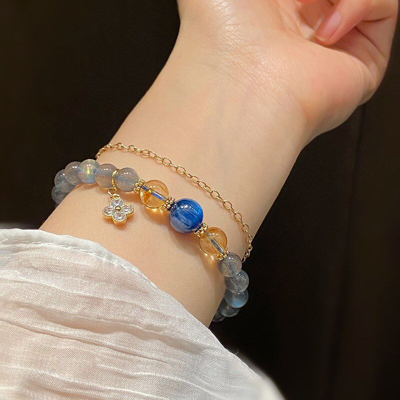Earth's Treasure — Natural Moonstone Bracelet
