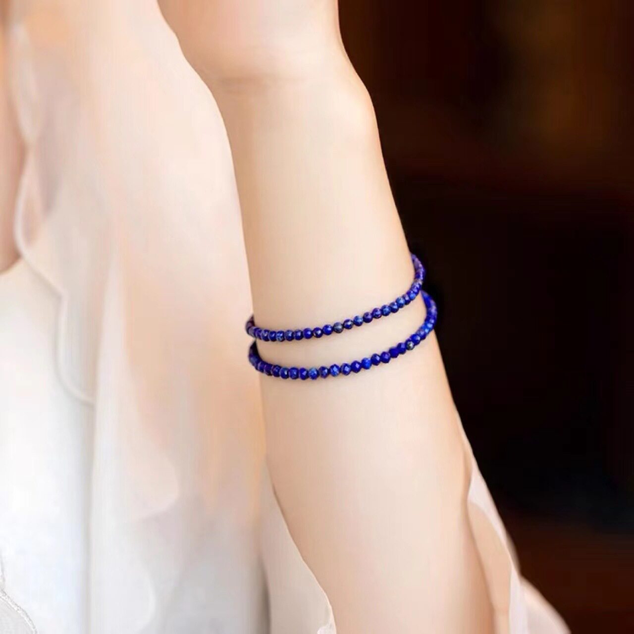 Single-Strand Vintage Lapis Lazuli Bracelet