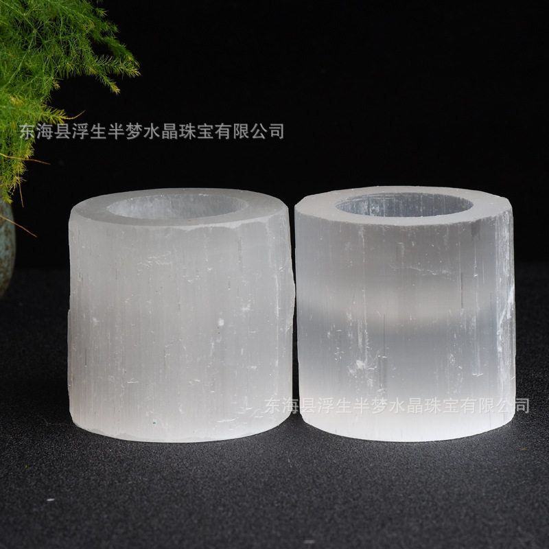 Gems of Light — Premium Selenite Pyramid