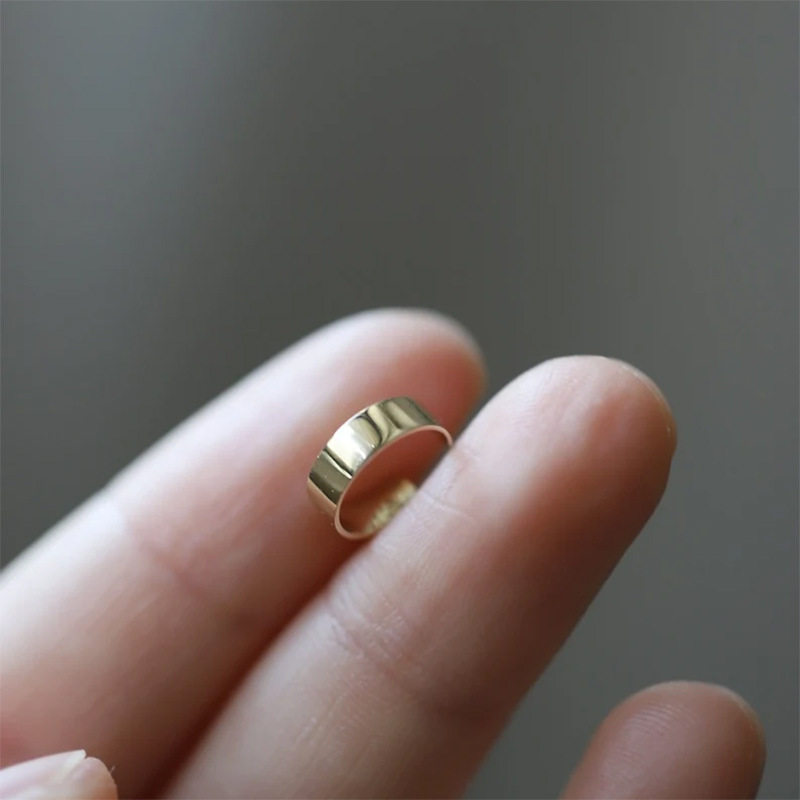 9K gold C-shaped ear bone clip