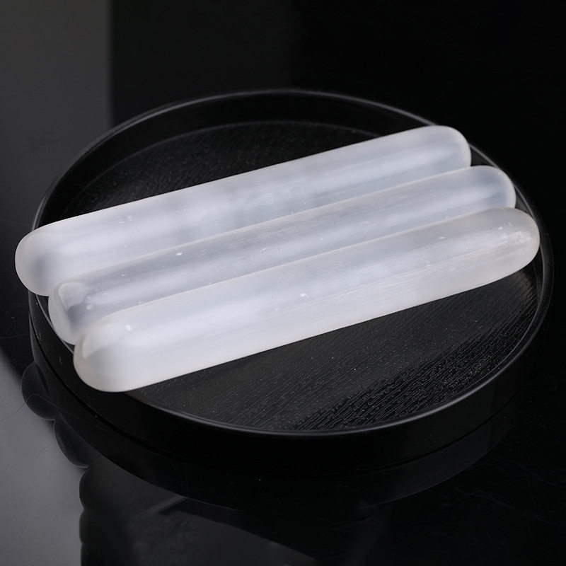 Gems of Light — Premium Selenite Tower