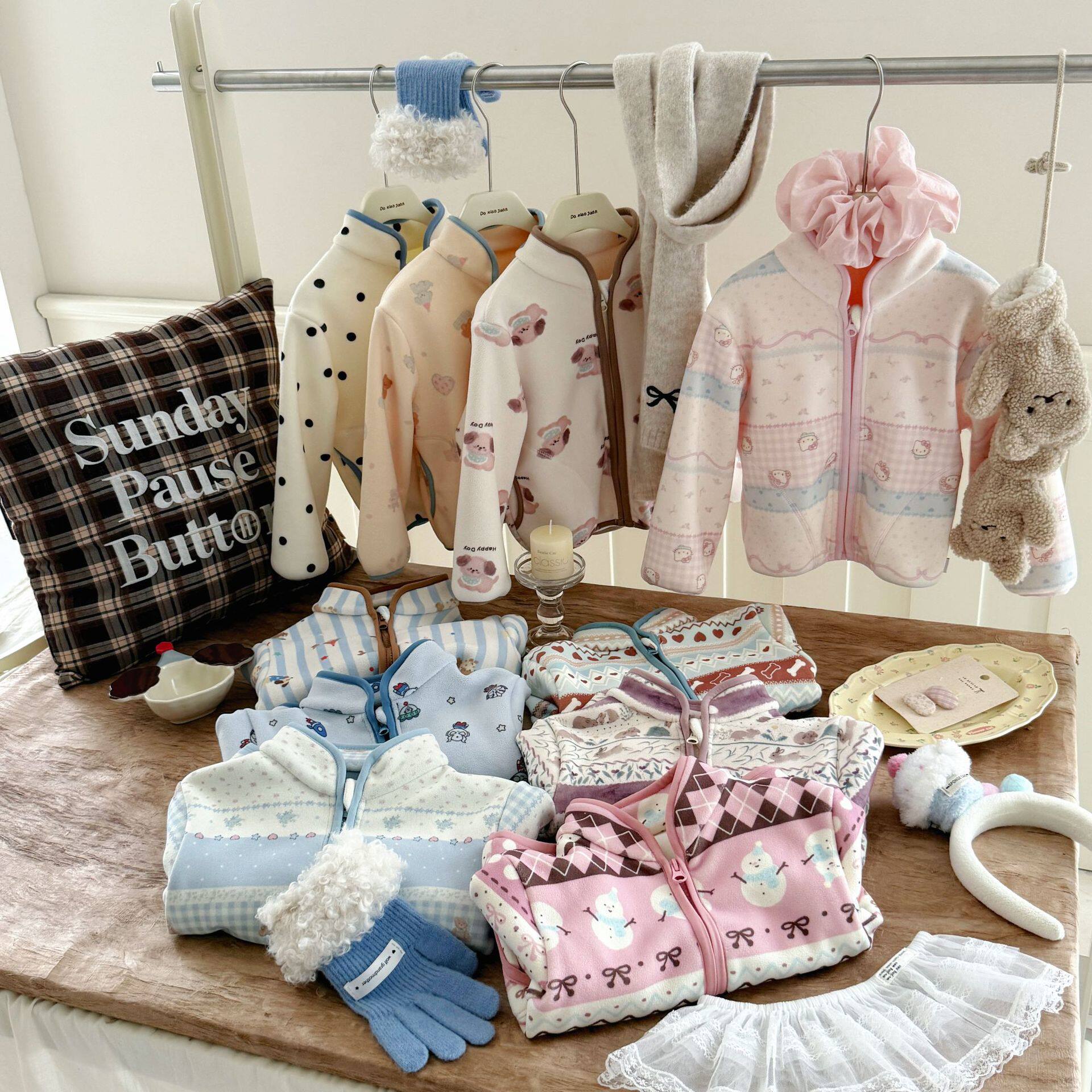 大小卷24秋冬儿童满印卡通奥丽绒韩版拉链立领外套时髦男女童保暖