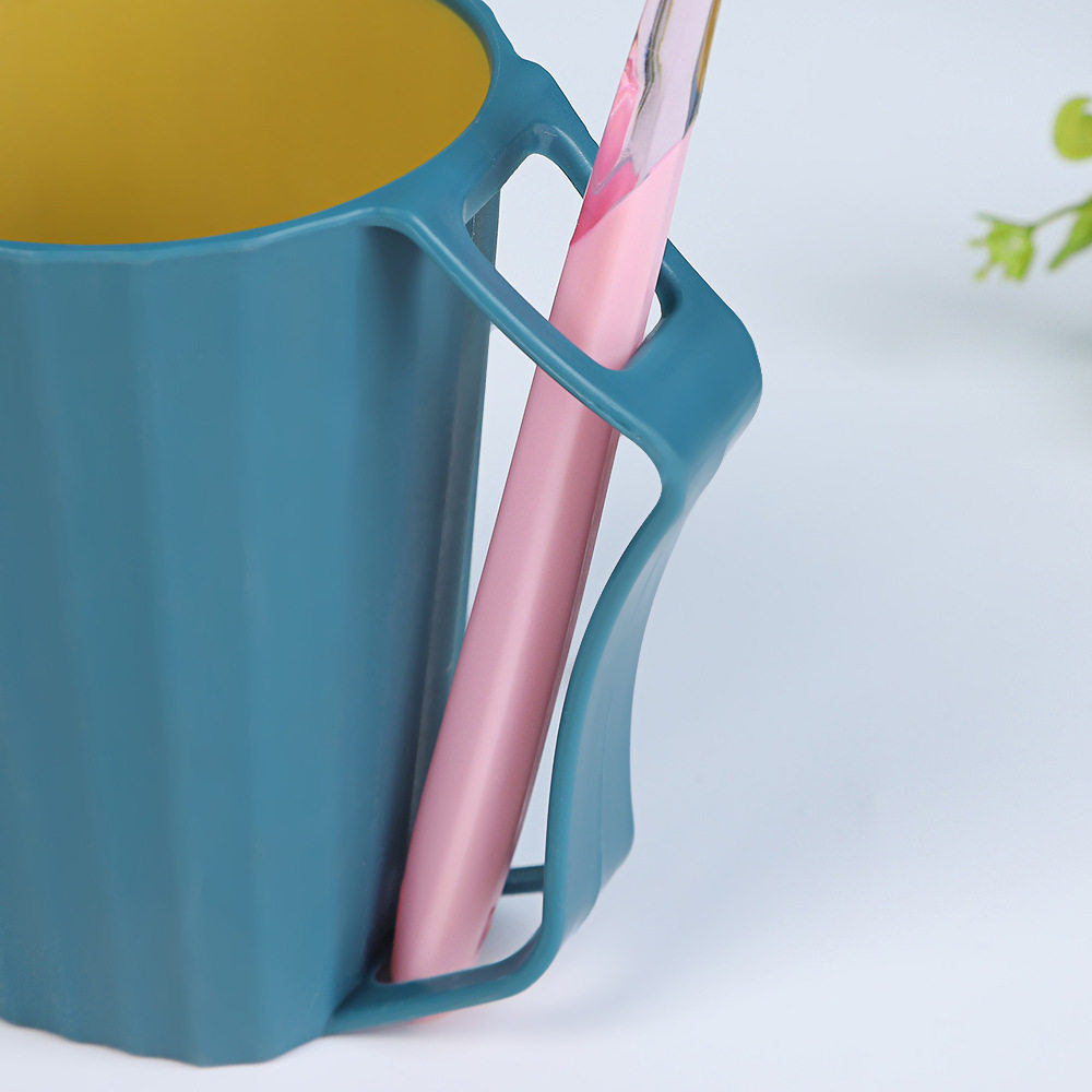 新款简约洗漱杯学生宿舍刷牙杯子创意牙缸杯便携情侣旅行塑料杯