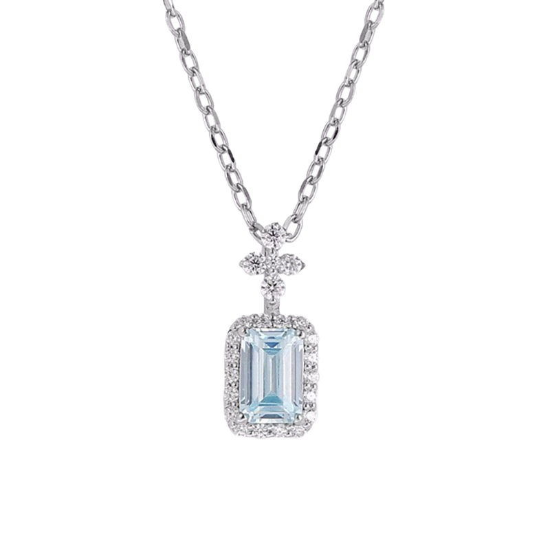 Luxury Aquamarine Necklace