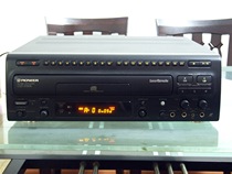 Secondhand Deming electronic pioneer LD CD machine CLD-2730K DVD player A B-side automatic flipping function is all good 