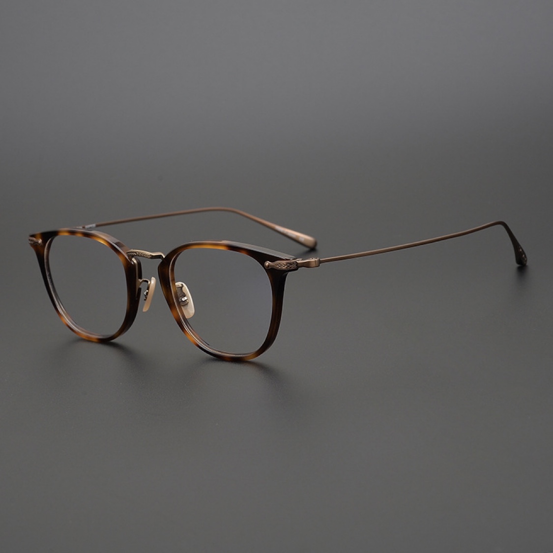 日本高端设计师款眼镜复古文艺纯β钛超轻男女款中金丝细边眼镜架 - 图1
