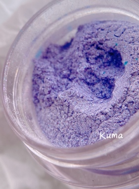 蓝紫色细腻闪粉偏光日式美甲