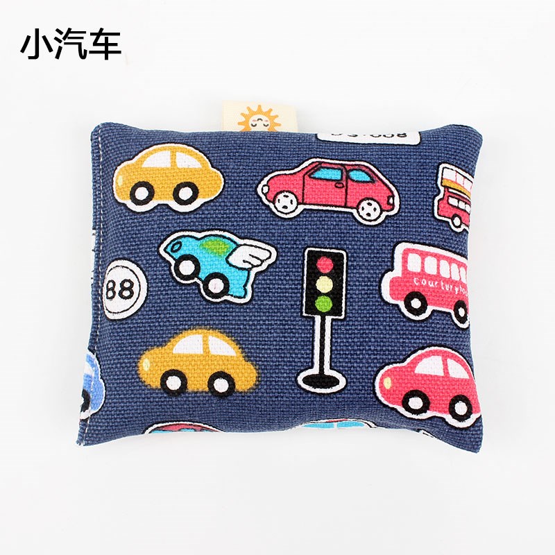 Childrens small sandbag nursery handmade flat bag Toys thrown and kicked shuttlecock oblong 9 * 11 cm 100 gr