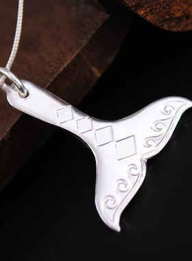 鲸鱼尾巴足银文艺风送女友吊坠