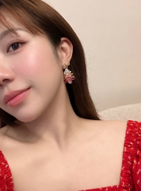 冰玫粉甜美水晶蝴蝶结圣诞耳夹